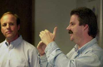 Στον αέρα και πάλι τα αεροσκάφη MD-80 της Alaska Airlines