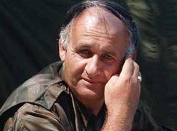 Τον Μλάντις κατηγορεί ο Κρστιτς για τα εγκλήματα πολέμου στη Βοσνία