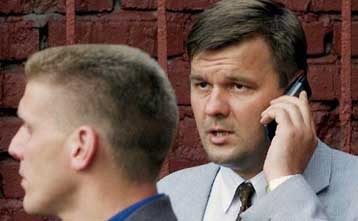 Ενοπλοι κρατούν τέσσερις ομήρους σε εργοστάσιο παραγωγής βότκας στη Ρωσία