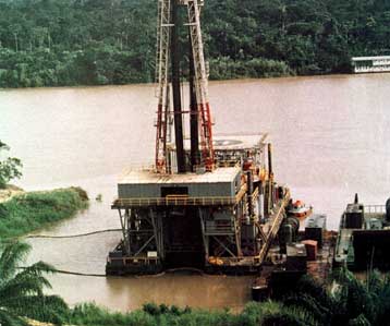 Διακόπηκαν οι διαπραγματεύσεις της Shell με τους Νιγηριανούς απαγωγείς λόγω… καιρικών συνθηκών