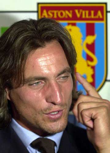 Πέφτουν οι τιμές στα διαρκείας της Τότεναμ λόγω της φυγής του Ζινολά