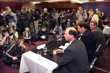 Αθώος δηλώνει ο 15χρονος χάκερ Mafiaboy