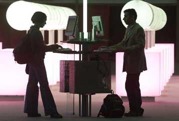 Ταχύτατη πρόσβαση στο Internet για τους Ευρωπαίους έως το 2005