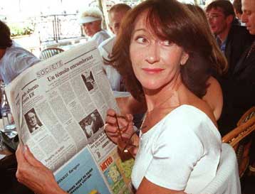 Φαντάσματα του παρελθόντος επιστρέφουν στο προσκήνιο της γαλλικής πολιτικής σκηνής