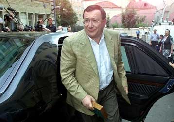 Τα τελευταία ανεξάρτητα ΜΜΕ κινδυνεύουν να τεθούν υπό τον έλεγχο του Κρεμλίνου