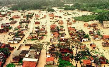 Δεκάδες νεκροί στη Βραζιλία από κατολισθήσεις εξαιτίας των βροχοπτώσεων