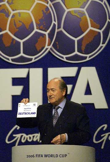 Τις αλλαγές στον τρόπο ανάθεσης των Παγκοσμίων Κυπέλλων εξετάζει η FIFA