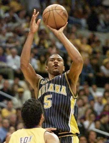 Οι Πέισερς κράτησαν Ρόουζ και Κρόζιερ – Στο Σικάγο ο Μέρσερ