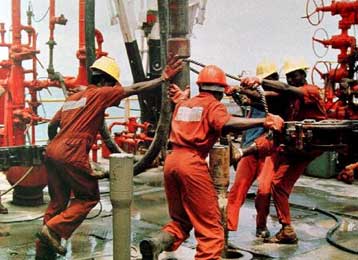 Απελευθερώνονται οι 165 εργαζόμενοι της Shell  που κρατούνταν όμηροι στη Νιγηρία