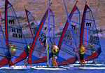 Παιχνίδια του ανέμου κατά τη διάρκεια του Παγκοσμίου Πρωταθλήματος Mistral νέων στο Κόρθι