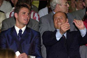 Πέντε γκολ το δώρο της Ρεάλ για τα 100 χρόνια της Μίλαν!