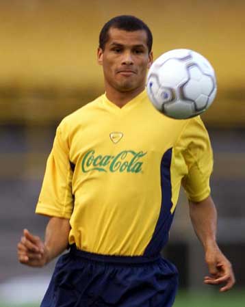 Αδεια για διαπραγματεύσεις στον Ριβάλντο από τη Μπαρτσελόνα