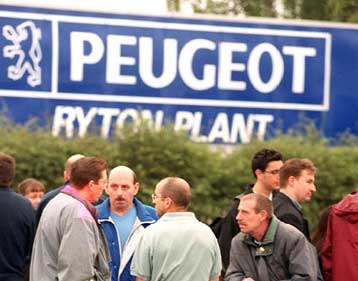 Λύση στο θέμα του ωραρίου βρήκαν εργαζόμενοι και διοίκηση στην Peugeot