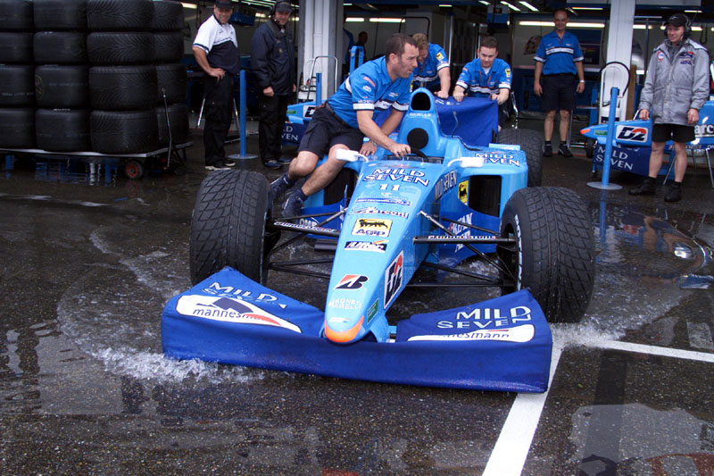 Formula 1: Νέος κινητήρας Renault για την Benetton το 2001