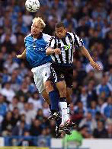 Πλησιάζει την κορυφή της premier league η Νιουκάστλ<I>Τα αποτελέσματα της 8ης αγωνιστικής