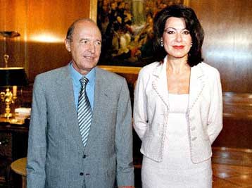 «Ψαλίδι» στα οικονομικά του «Αθήνα 2004» προοιωνίζεται η συνάντηση Σημίτη – Αγγελοπούλου