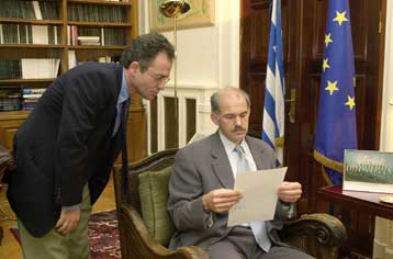 Ρωσία και Ελλάδα προσφέρονται να μεσολαβήσουν για την άρση του αδιεξόδου στη Γιουγκοσλαβία