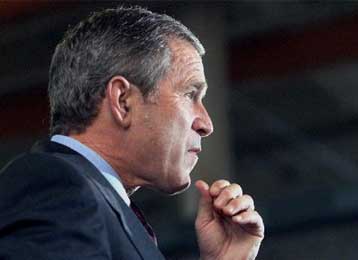 Διαρροή απόρρητου προεκλογικού υλικού του Τζορτζ Ο.Μπους<I>Οι υποψίες πέφτουν σε μια βοηθό του</