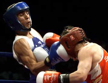 Κουβανική επίθεση στα χρυσά του μποξ