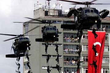 Εκρηξη με δύο νεκρούς σε στρατιωτική βάση στην Αγκυρα