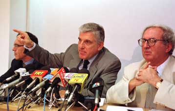 Πέντε μέτρα για την αντιμετώπιση της ανόδου στις τιμές του πετρελαίου αποφάσισαν οι «15»