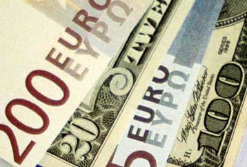 Στα περυσινά επίπεδα το εμπορικό έλλειμμα της Ελλάδας για το 2000