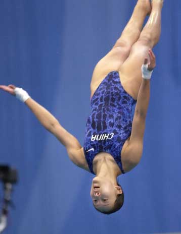 «Νταμπλ» για την Κίνα στο βάθρο των καταδύσεων από 3μ.