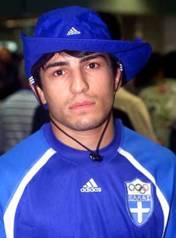 Με το δεξί ο Καρντάνοφ για την ελληνική ελεύθερη πάλη