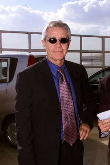 Φαβορί η ΑΕΚ, αλλά δεν θα παραιτηθούμε πριν αρχίσει το παιχνίδι, δήλωσε ο προπονητής της Βάσας