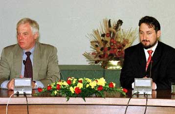 Τον Οκτώβριο η υπογραφή της συμφωνίας σταθεροποίησης και σύνδεσης ΕΕ και ΠΓΔΜ