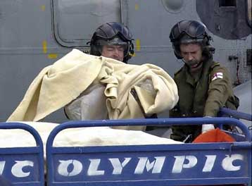 Αναγνωρίστηκαν οι σοροί 55 ναυαγών του Εξπρές Σάμινα<i>Τα ονόματα των διασωθέντων</i>