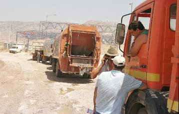 Νέα διορία Λαλιώτη για τις χωματερές στην Ανατολική Αττική