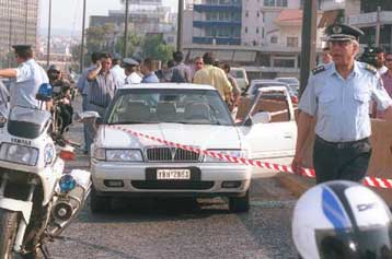 Υπό παρακολούθηση θέτει η Αντιτρομοκρατική Υπηρεσία τα τηλέφωνα 100 υπόπτων