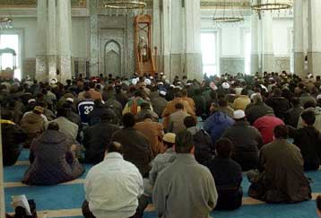 Η θρησκεία αφορμή γαλλογερμανικού «πολέμου» για την ευρωπαϊκή Χάρτα Θεμελιωδών Δικαιωμάτων