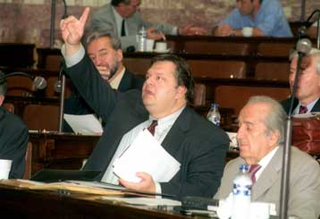 Εκλογικός νόμος και κωλύματα εκλογιμότητας συζητήθηκαν στην Επιτροπή Αναθεώρησης του Συντάγματος