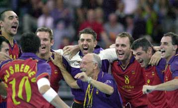 Ρωσία – Γιουγκοσλαβία και Ισπανία – Σουηδία στους «4» του χάντμπολ ανδρών