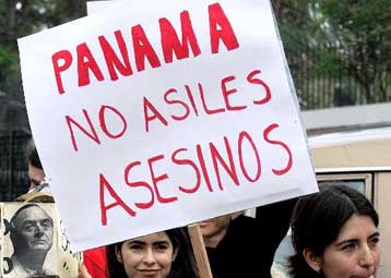 Υπό εξέταση το αίτημα πολιτικού ασύλου του Μοντεσίνος από την κυβέρνηση του Παναμά