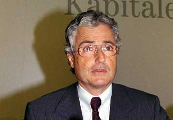 Μειώνει το ποσοστό συμμετοχής της στην Deutsche Telecom η γερμανική κυβέρνηση