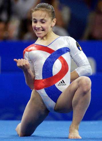 Αφαιρείται το χρυσό στο σύνθετο ατομικό από τη Ραντουκάν  <i> Οριστικά ντοπέ η Ρουμάνα </i>