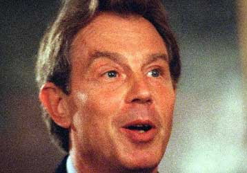 Βρείτε χρήματα για καλύτερες συντάξεις, λένε τα εργατικά σωματεία στον Μπλερ