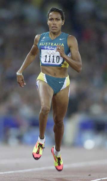 Aποθέωση για την Κάθι Φρίμαν  <I>Xρυσή Ολυμπιονίκης σε μία φοβερή κούρσα στα 400μ.</I>