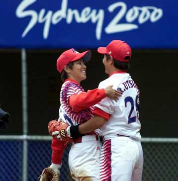 ΗΠΑ – Ιαπωνία στον τελικό του σόφτμπολ