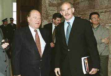 Σήμα κινδύνου για εθνικά θέματα και παιδεία εκπέμπει ο Γ.Αρσένης