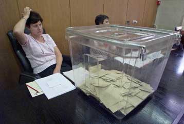 Υπέρ της μείωσης της προεδρικής θητείας τάχτηκε η συντριπτική πλειοψηφία των Γάλλων