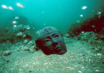 Υποθαλάσσια αρχαιολογικά μνημεία θα επισκέπτονται οι τουρίστες στην Αλεξάνδρεια