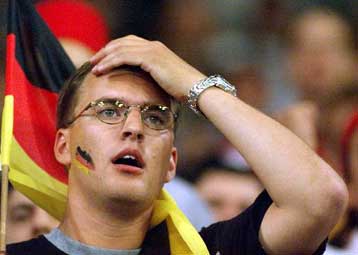 Η Ρωσία πρώτη στον α όμιλο του χάντμπολ με 27-25 τη Γιουγκοσλαβία <I>Τα ζευγάρια της φάσης των