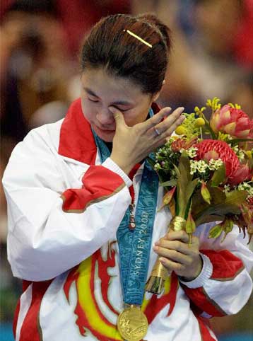 Κινεζική υπόθεση και ο τελικός στο απλό γυναικών του πινγκ πονγκ