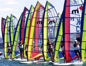 Εκτος Ολυμπιονίκης ο Νίκος Κακλαμανάκης  <i>«Χρυσή» έκπληξη ο Αυστριακός Ζίμπερ</i>