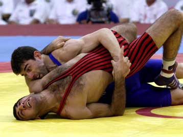 Πρεμιέρα με νίκη για τον Αβράμη στην πάλη