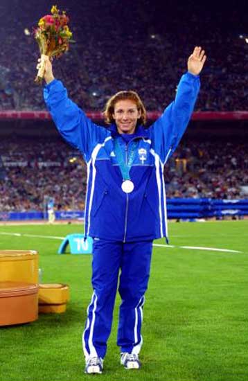 «Αέρας» από ασήμι η Κατερίνα Θάνου